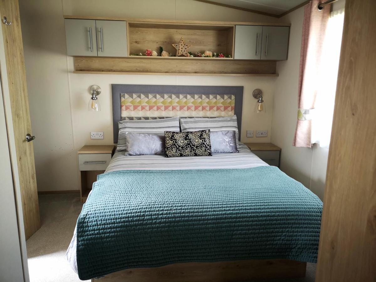 Lake Escape - Hoburne Cotswolds Южен Сърни Екстериор снимка