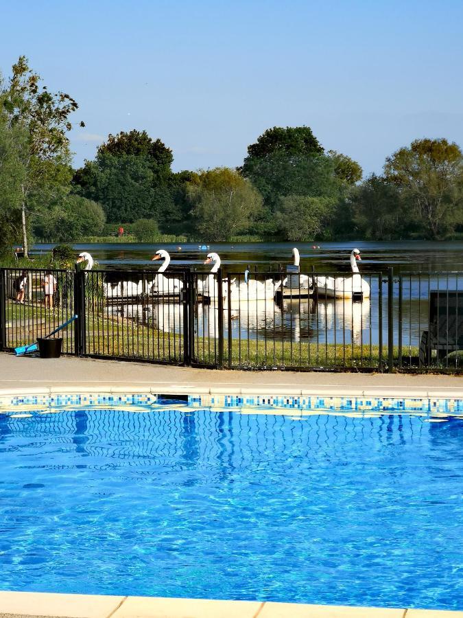 Lake Escape - Hoburne Cotswolds Южен Сърни Екстериор снимка